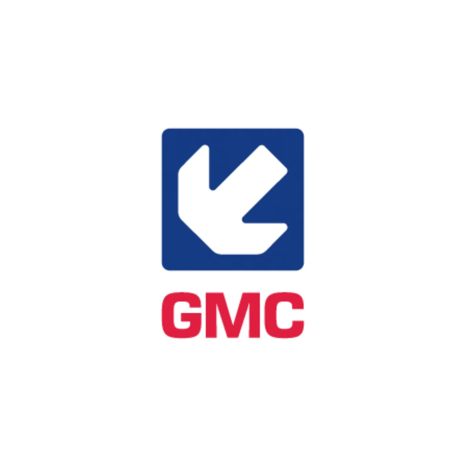 Blå pil-ikon peker nedover med rød bokstavtekst GMC, hvit bakgrunn, sikkerhetstilbehør logo