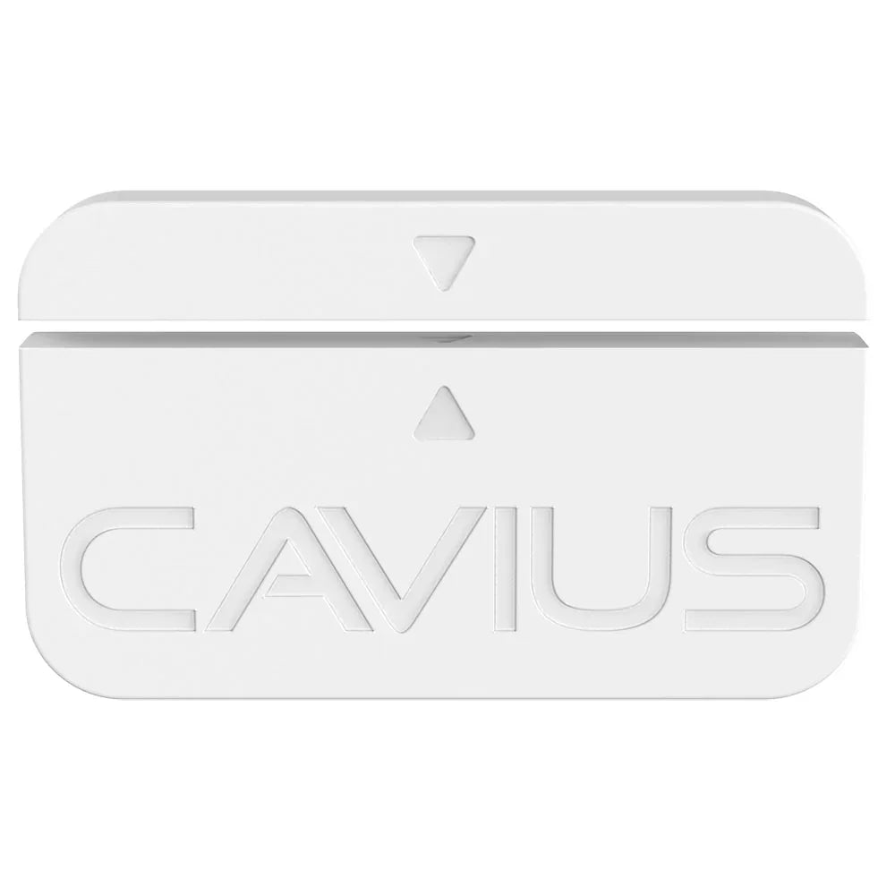 Hvit Cavius magnetbryter for sikkerhet, to deler med pilmarkering og gravert logo